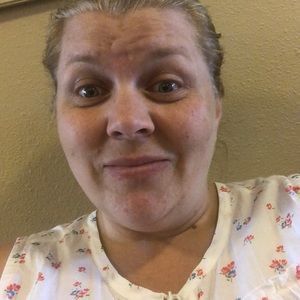 Meet your Posher, Annette